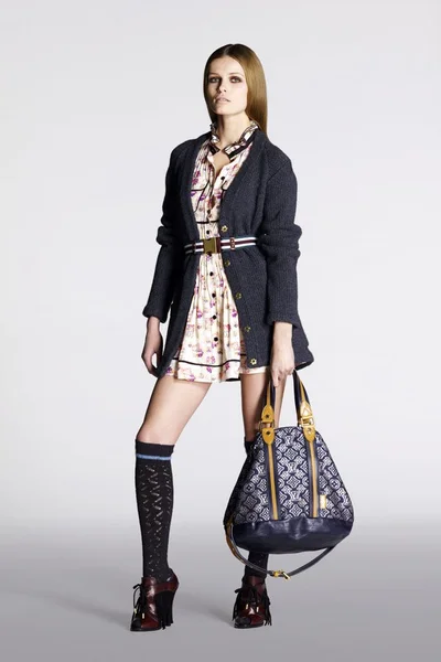 Look 12